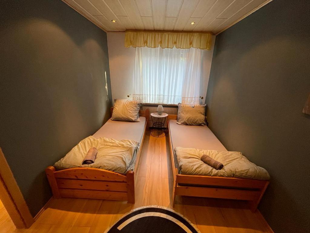Fairbooking24Private Apartments Nbg Exhibition Ground Room Agancy Núremberg Exterior foto